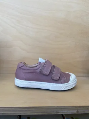 Petasil: Clayton 2 Velcro Trainers - Old Rose Savana